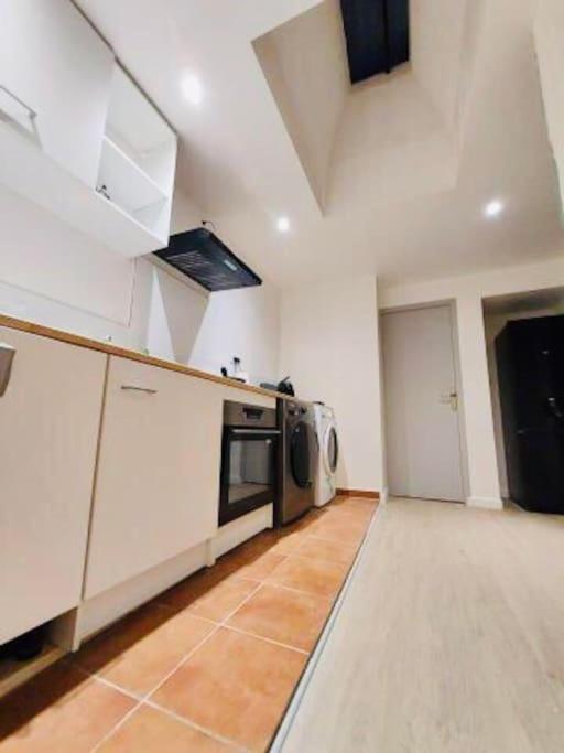 Apartment T3, Au Coeur De Montpellier, Wifi Et Climatisation