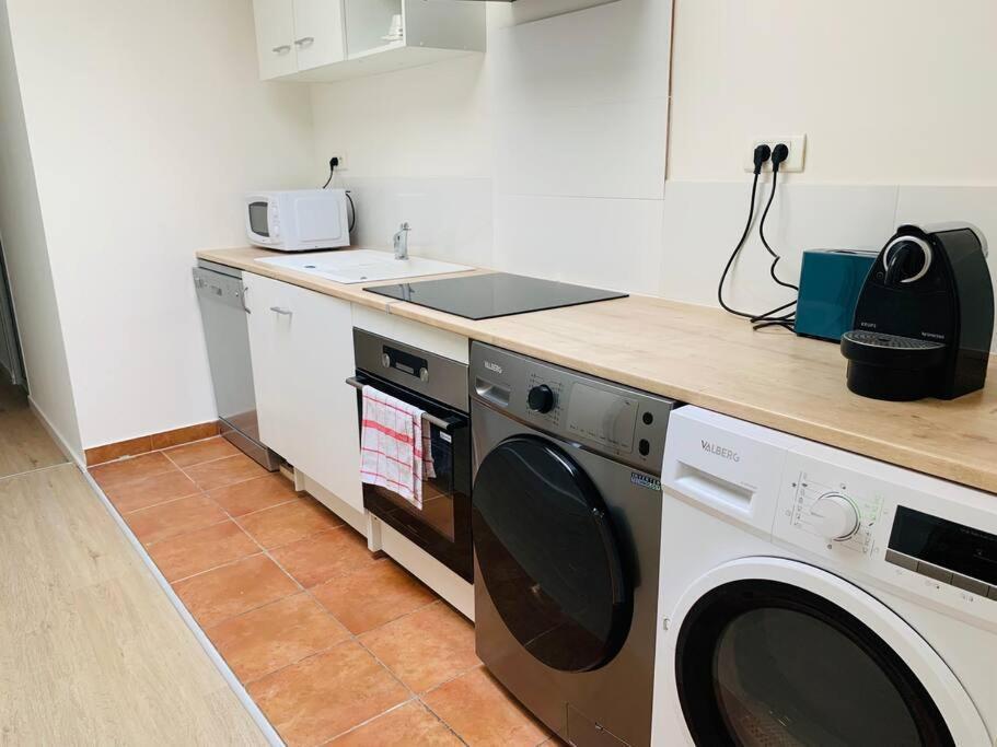 T3, Au Coeur De Montpellier, Wifi Et Climatisation Apartment